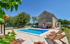 Lovely Home In Hrvace